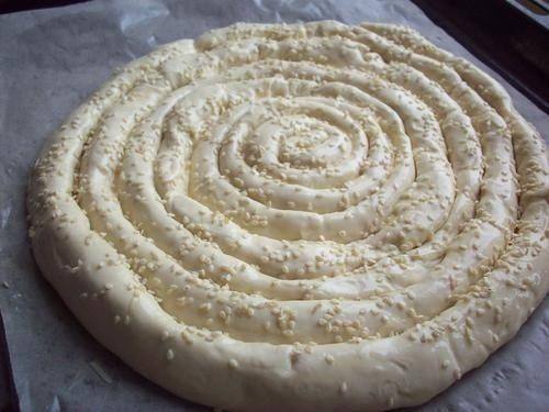 Рецепт Слоеный пирог с сыром шаг-6
