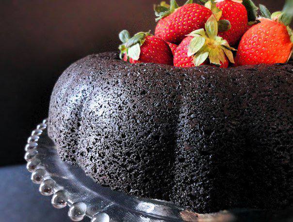 Рецепт Темный шоколадный пирог из крепкого пива шаг-6