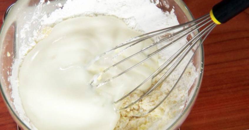 Рецепт Безглютеновый йогуртовый пирог шаг-3