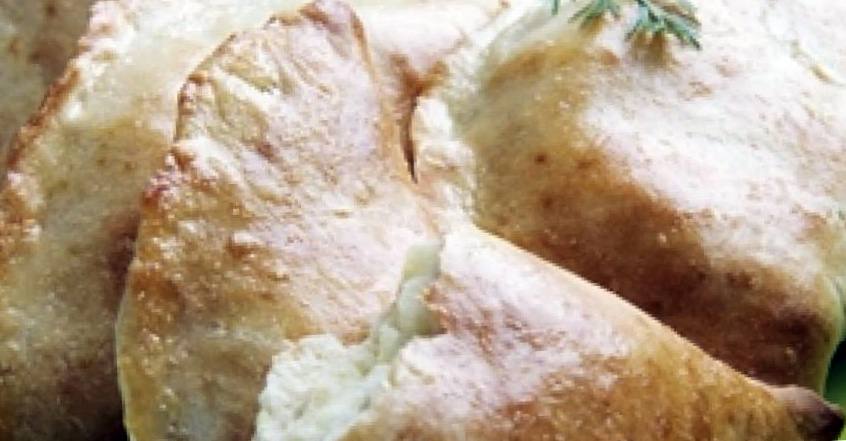 Рецепт Хачапури с картофельно-сырной начинкой шаг-3