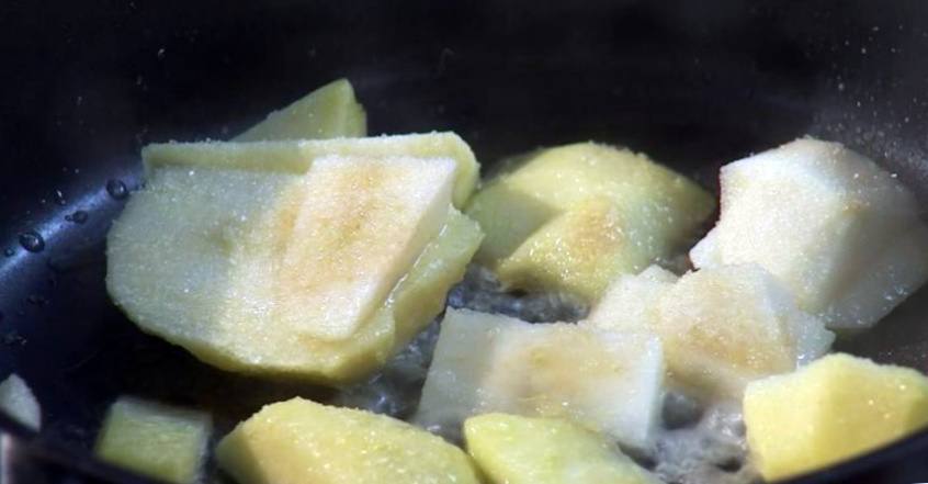 Рецепт Оладьи из сельдерея с яблочным соусом шаг-1