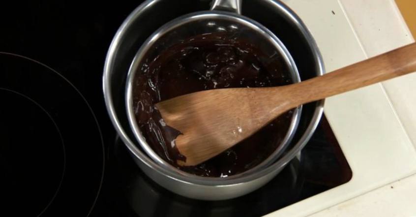 Рецепт Печенье савоярди с шоколадной чили-глазурью  шаг-4