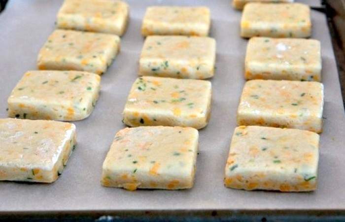 Рецепт Булочки с сыром и зеленым луком шаг-11