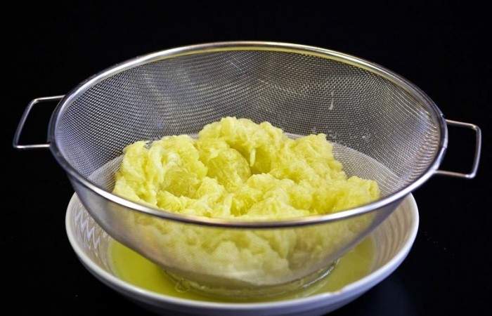 Рецепт Кабачковые оладьи с козьим сыром шаг-5