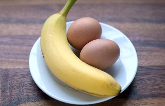 Рецепт Оладьи из банана шаг-1