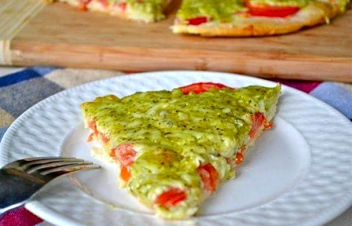 Рецепт Пицца с помидорами и базиликом шаг-10