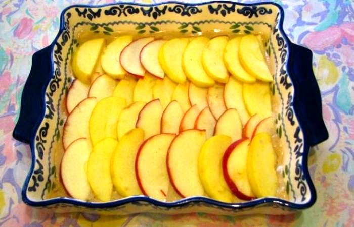 Рецепт Пирог с яблоками и корицей шаг-3
