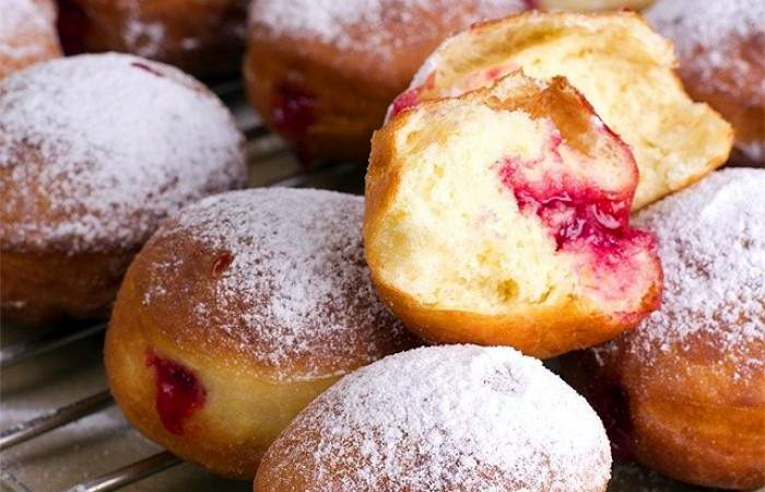 Рецепт Пончики фанки с вареньем шаг-7