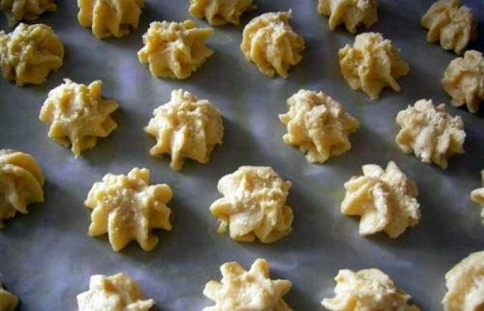 Рецепт Творожное печенье с малиной шаг-3