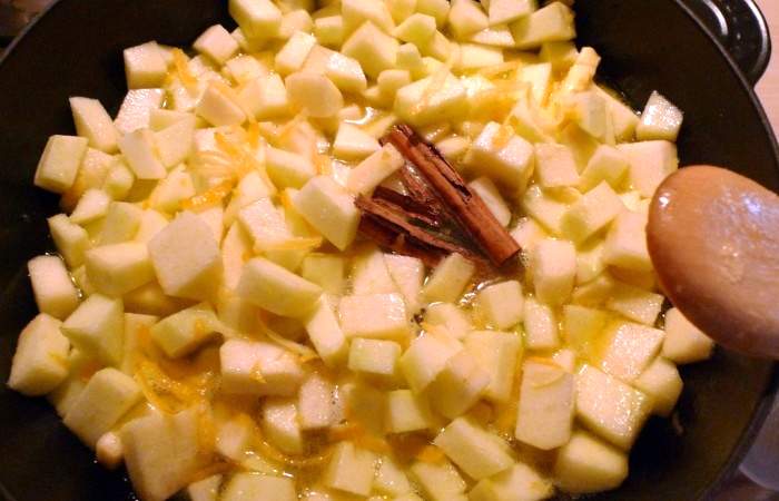 Рецепт Вкусные пирожки с яблоками шаг-6