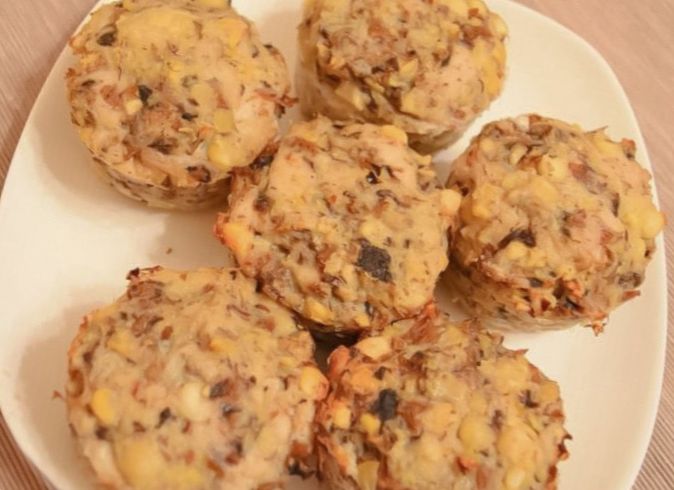 Рецепт Куриные маффины с горохом и грибами Готовим Закуски Куриные маффины с горохом и грибами