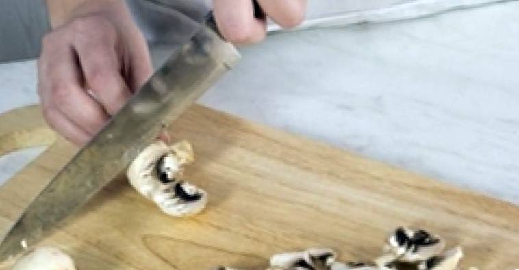 Рецепт Горячая закуска с грибами шаг-1