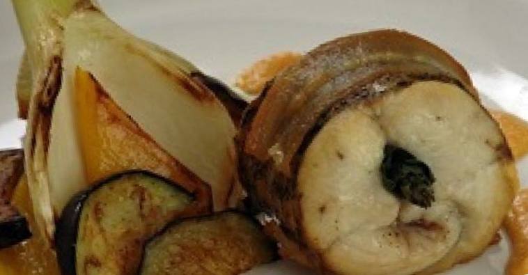 Рецепт Рулетики из щуки с ореховым соусом шаг-3