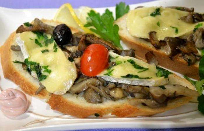 Рецепт Бутерброд с грибами и сыром  шаг-4