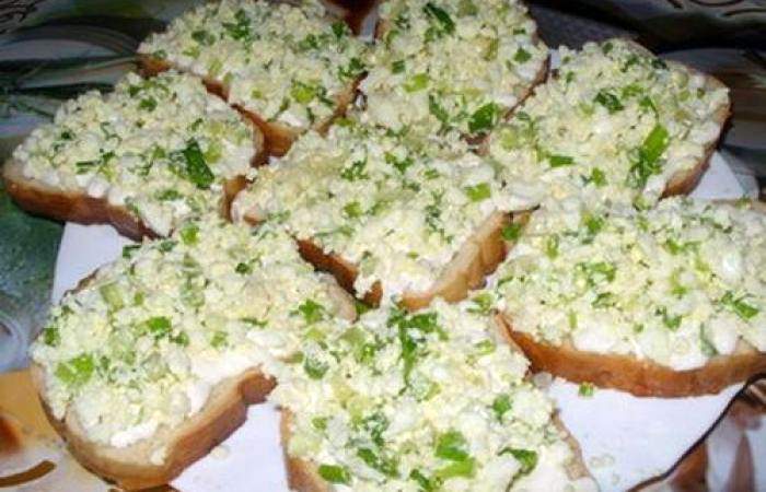 Рецепт Бутерброды с творогом и яйцом Готовим Закуски Бутерброды с творогом и яйцом