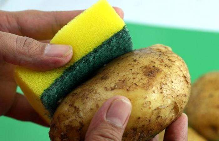 Рецепт Картофельные чипсы во фритюре шаг-1