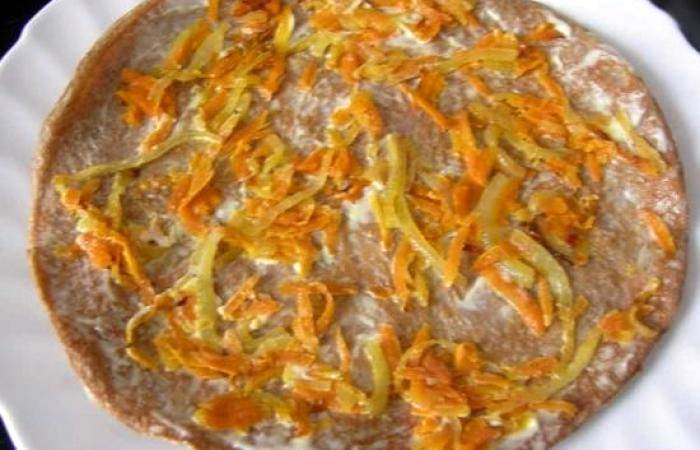 Рецепт Печеночный торт с морковью и луком шаг-6