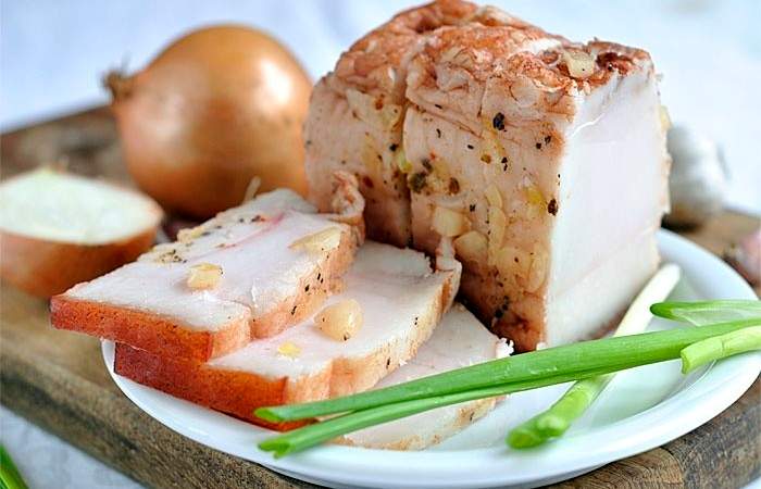 Рецепт Сало в луковой шелухе Готовим Закуски Сало в луковой шелухе