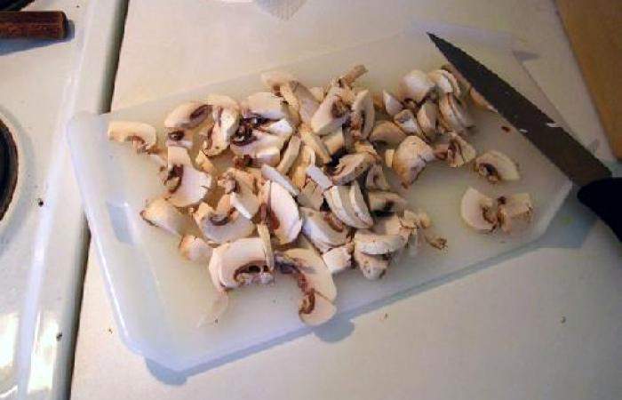 Рецепт Тосты с грибами шаг-3