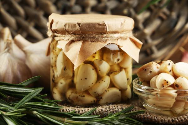 Рецепт Маринованный чеснок на зиму Готовим Закуски Маринованный чеснок на зиму