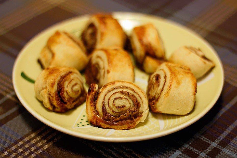 Рецепт Слойки с сыром или с корицей Готовим Закуски Слойки с сыром или с корицей