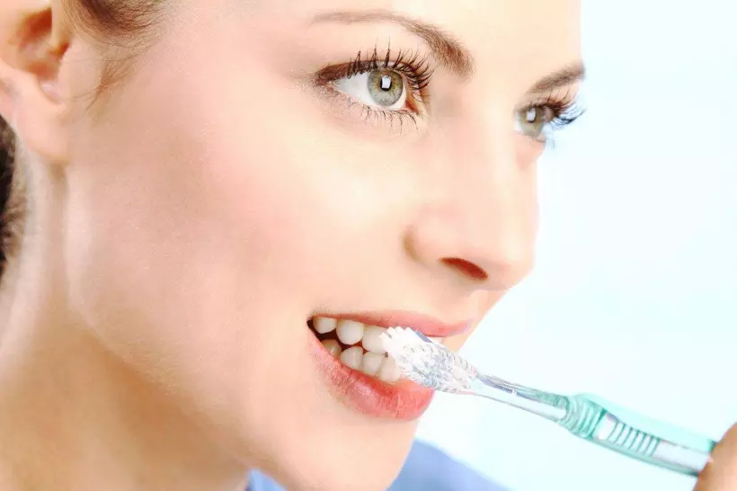 Почистите зубы