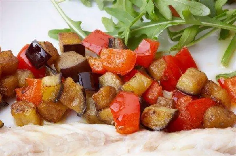 Готовим Салаты Тунисский баклажанный салат