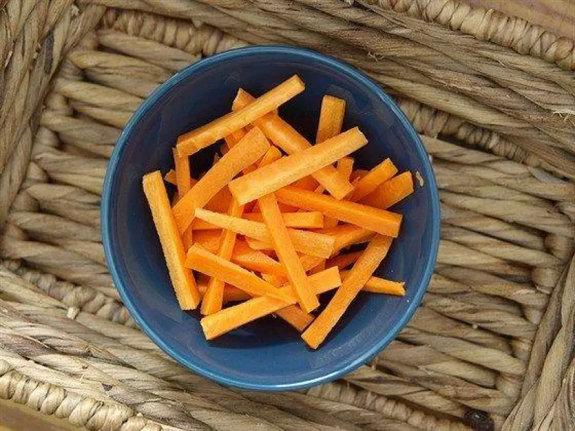 Готовим Закуски Маринованные морковные палочки