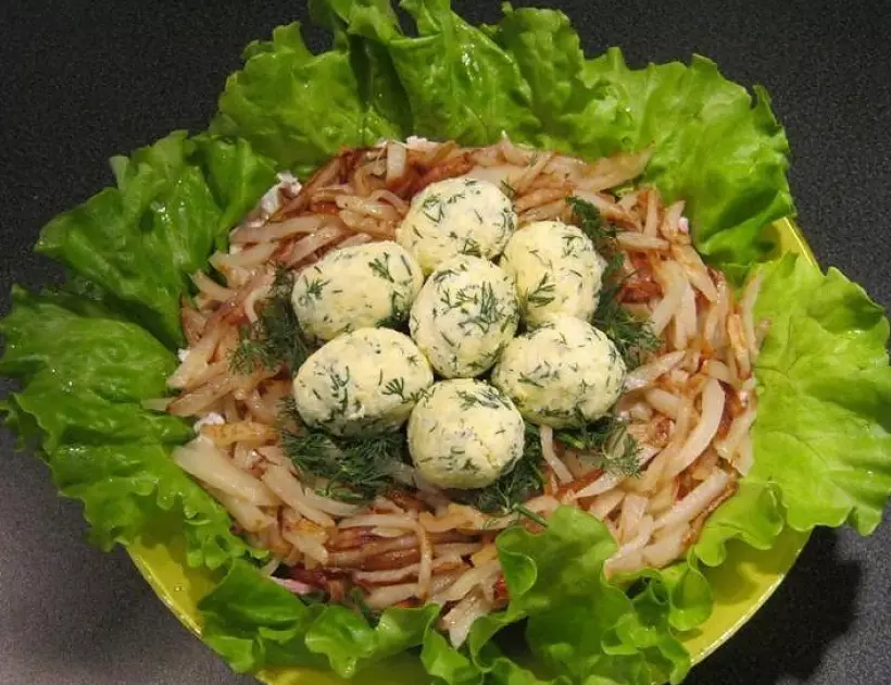 Готовим Салаты Вкусный салат гнездо кукушки