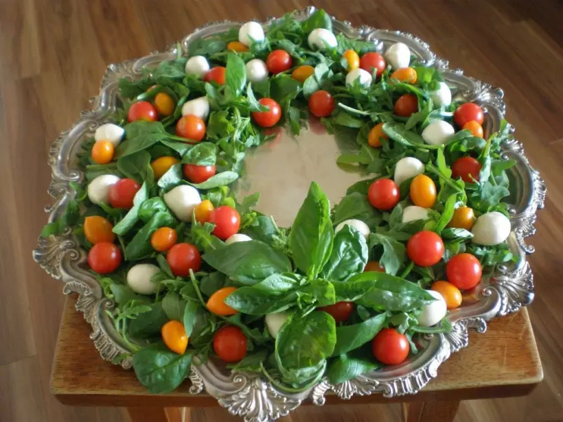 Готовим Вегетарианские Салат «Новогодний венок»