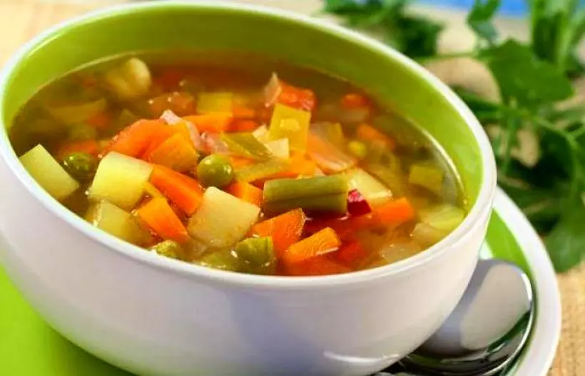 Готовим Вегетарианские Овощной суп с перловой крупой