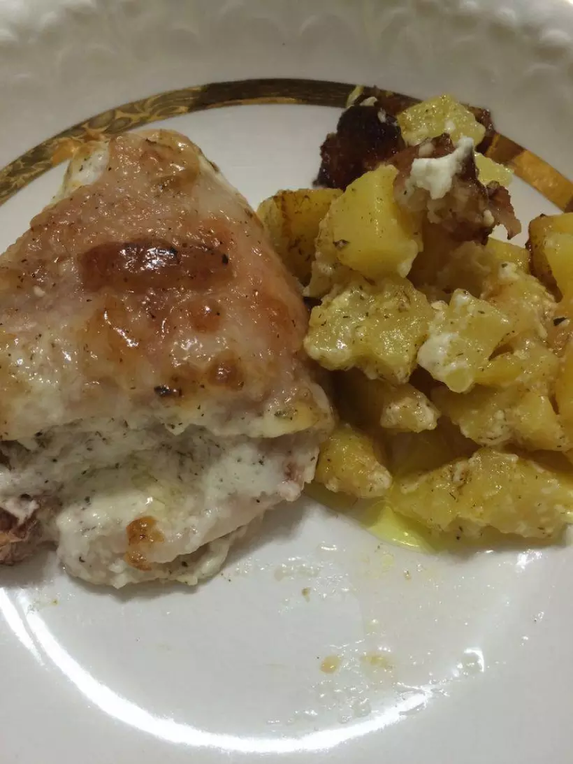 Готовим Мясо Курица с картофелем, запеченная под майонезом с базиликом