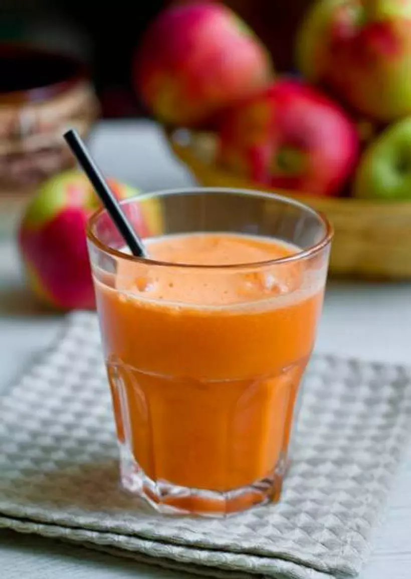 Готовим Спорт Морковно-яблочный сок с имбирем