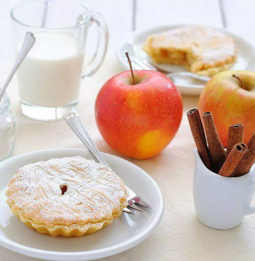Готовим Выпечка Мини-пироги с яблоками