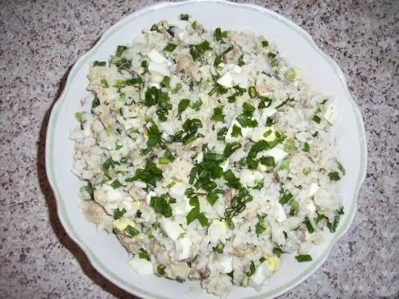Готовим Рыба Салат из скумбрии с рисом