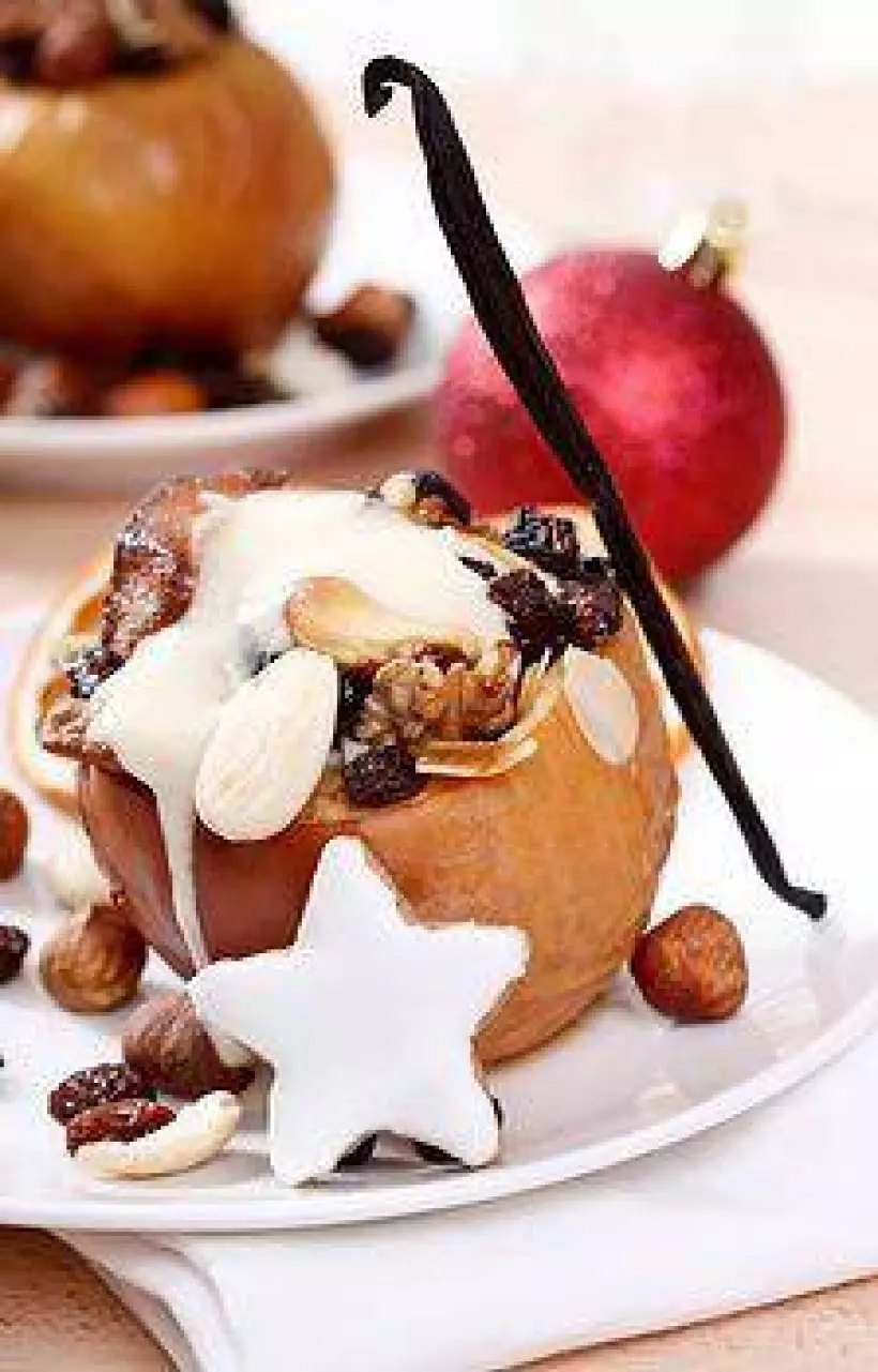 Готовим Десерты Запеченные яблоки с корицей и творогом