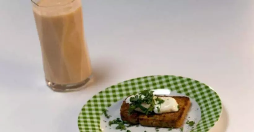 Готовим Закуски Крисп-сэндвич с яйцом и напиток из зеленого чая