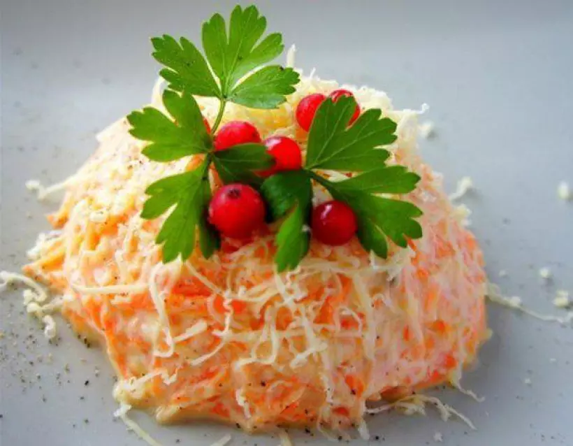 Готовим Салаты Салат из моркови с чесноком и сыром