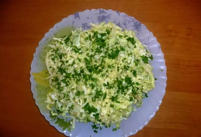 Готовим Салаты Салат из свежей капусты с яйцом