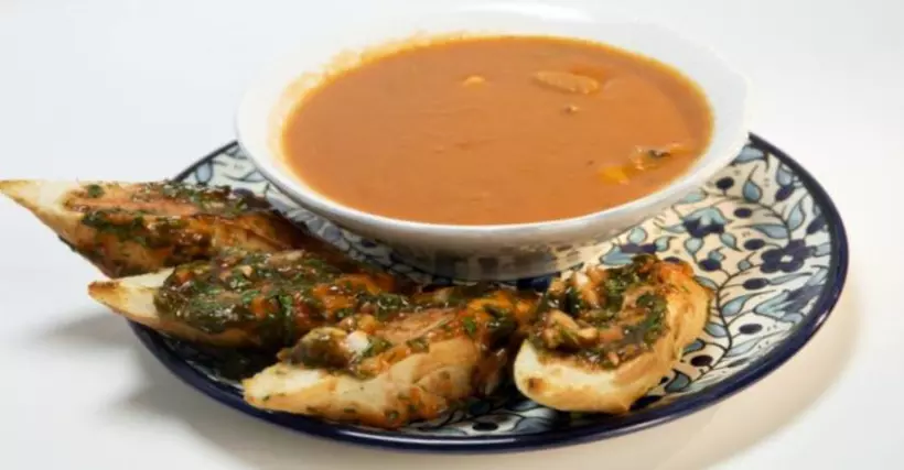 Готовим Супы Картофельно-томатный суп с морепродуктами