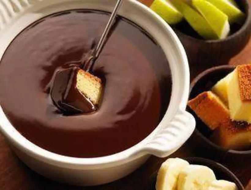 Готовим Десерты Шоколадное фондю
