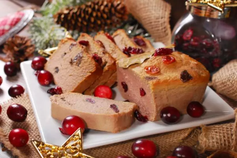 Готовим Закуски Блюда на Новый год: Воздушный паштет с клюквой
