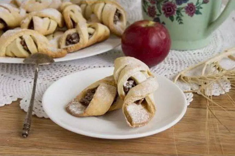Готовим Выпечка Печенье с яблоками и орехами