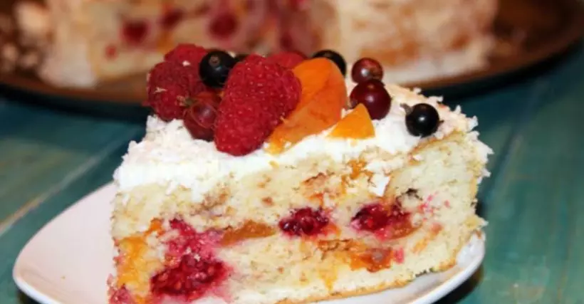 Готовим Выпечка Летний торт «Сливочный фрукт»
