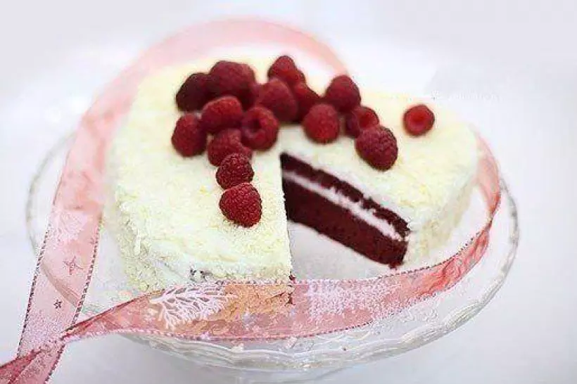 Готовим Десерты Торт «Малиновое сердце»