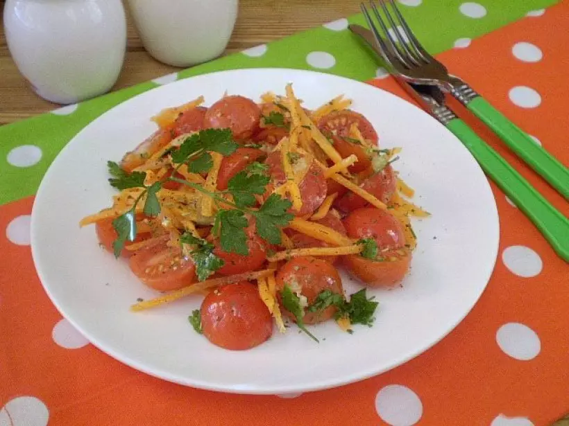 Готовим Вегетарианские Помидоры с морковкой и чесноком
