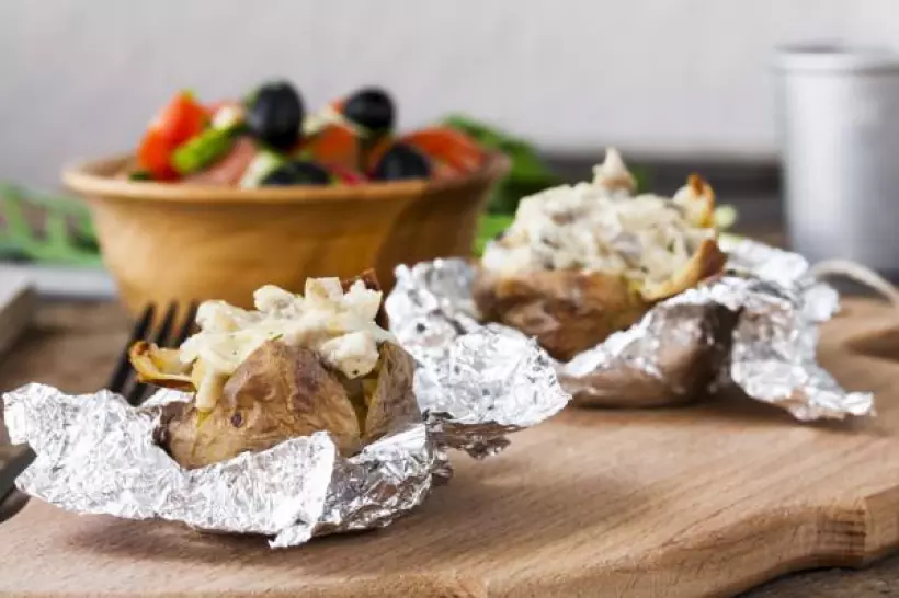 Готовим Закуски Крошка-картошка с грибами и сыром