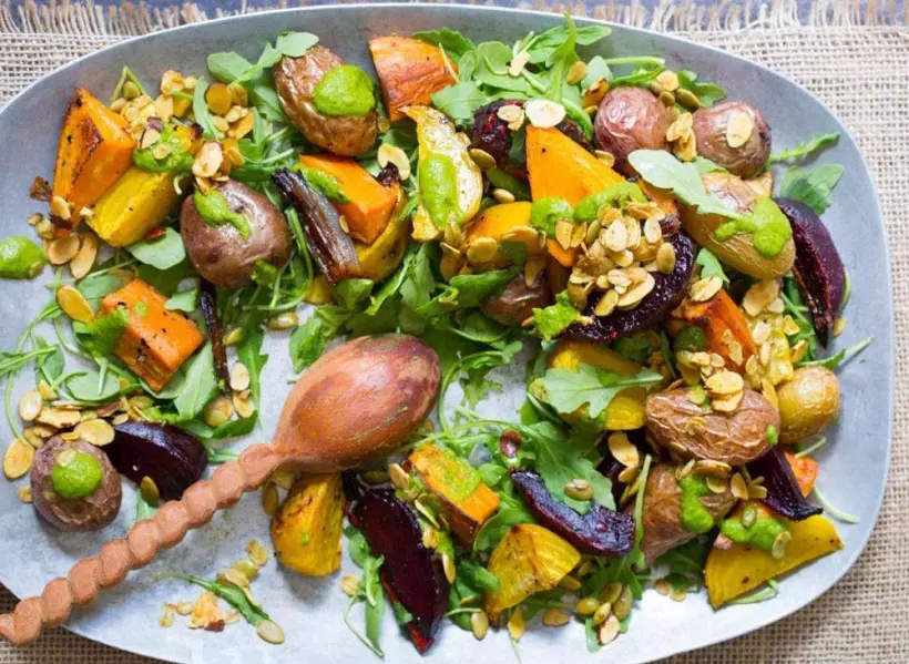 Готовим Вегетарианские Новогодний овощной салат