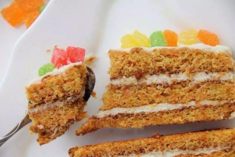 Готовим Десерты Морковный торт со сметанным кремом