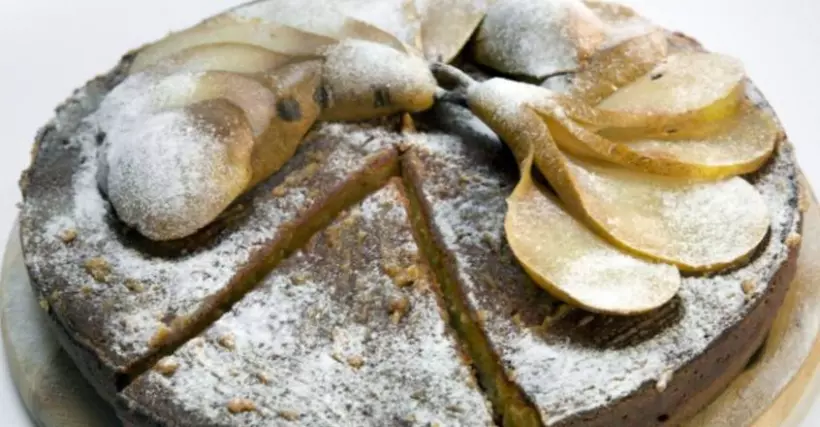 Готовим Выпечка Сметанно-сливочный пирог с грушей